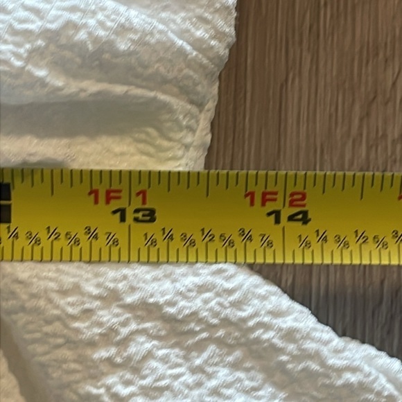 Lulu’s Women’s Mini Dress Medium White Little Bit In Love Surplice Puff Sleeve - Picture 16 of 17